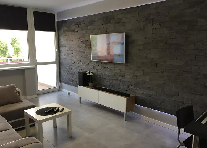 Na Ogrodach بوزنان